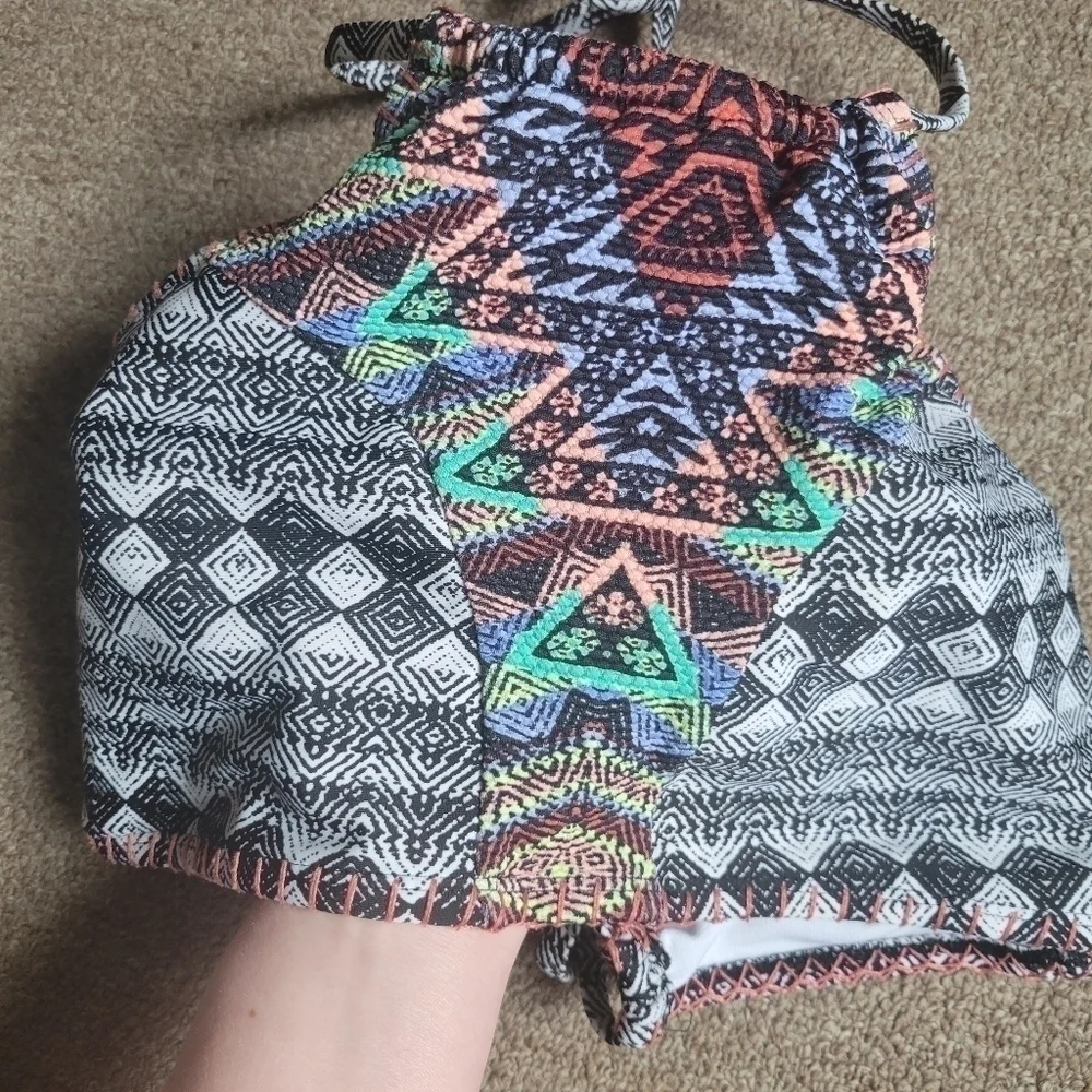 NWOT No Boundaries Women's Tribal Aztec Print Halter Swim Top Size Large (11-13)